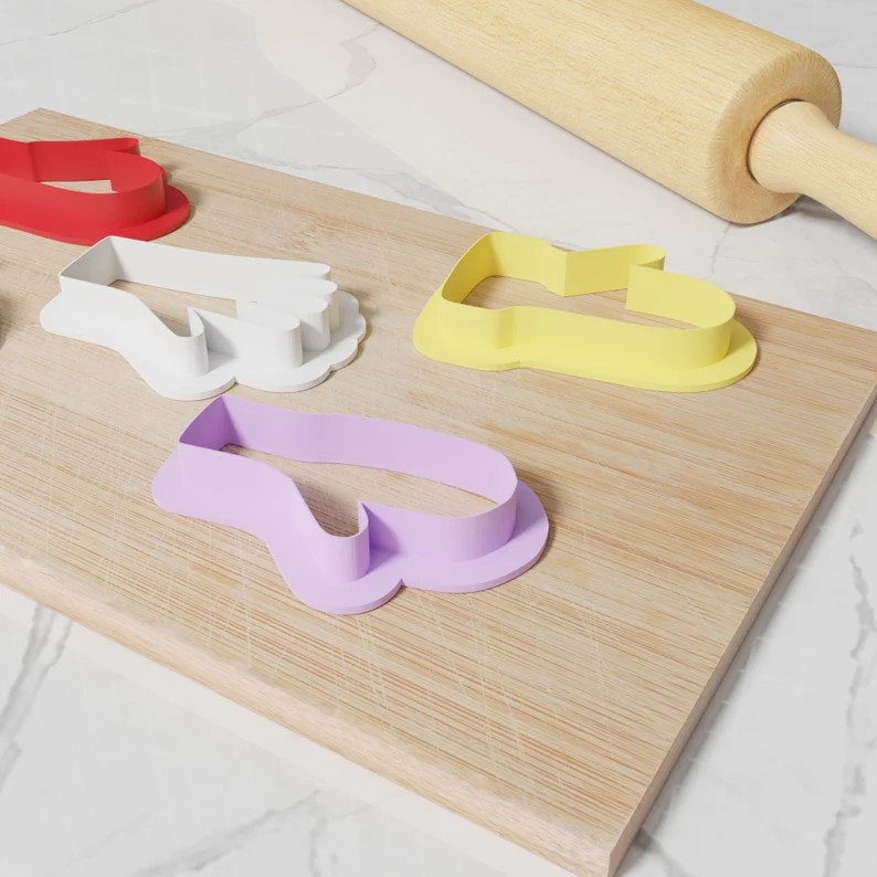 Totally Unique Christmas Mitten Cookie Cutters. 5 Special Christmas Mitten Cookie Cutters From 3 Inch to 8 Inch Height!