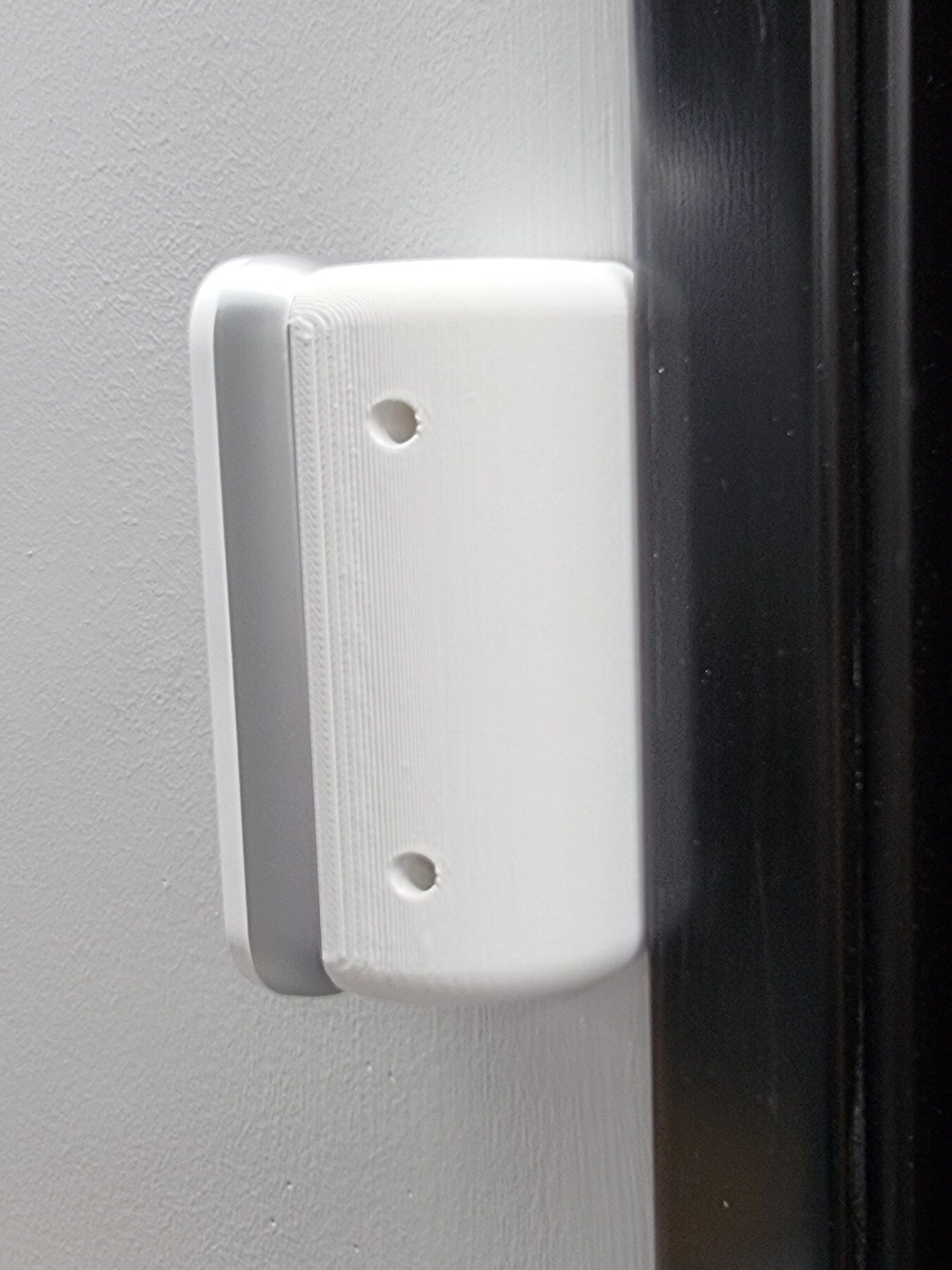 EZVIZ DB1 Mount, 90 Degree Angle. Get The Perfect Viewing Angle For Your EZVIZ DB1 Doorbell