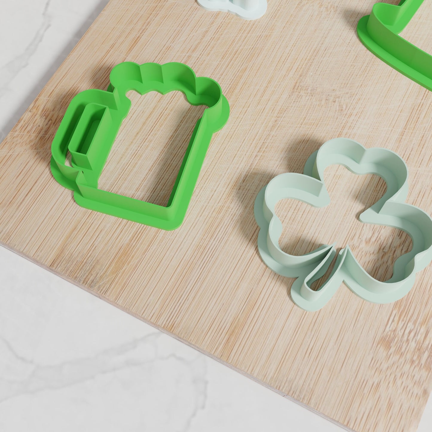 St Patrick's Day Cookie Cutters. Set of 5 Premium St Patrick's Day Cookie Cutters. Four Sizes, Tons Of Colors!